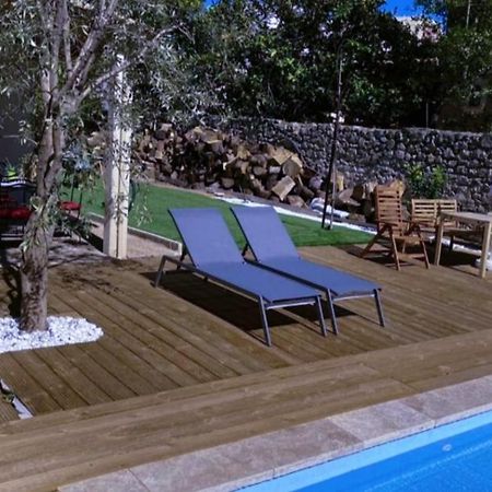 Velodrome F4 Dans Villa 5 Lits Parking Et Piscine Partagee Marseille Exteriör bild