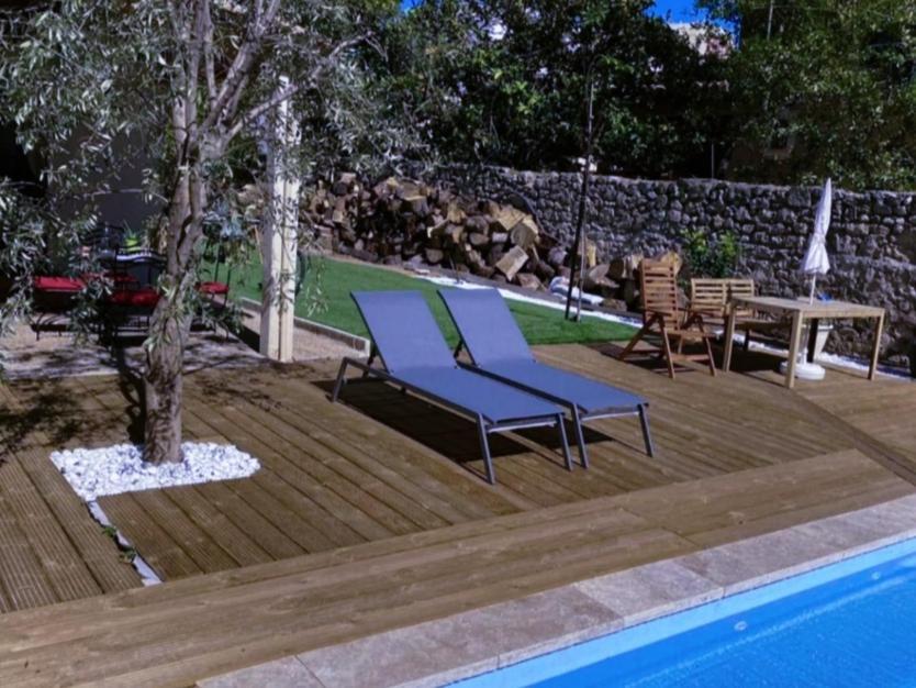 Velodrome F4 Dans Villa 5 Lits Parking Et Piscine Partagee Marseille Exteriör bild