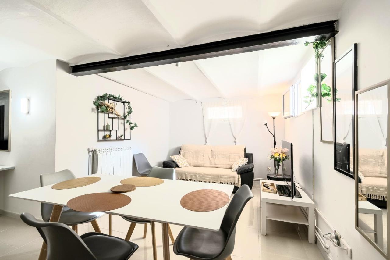 Velodrome F4 Dans Villa 5 Lits Parking Et Piscine Partagee Marseille Exteriör bild